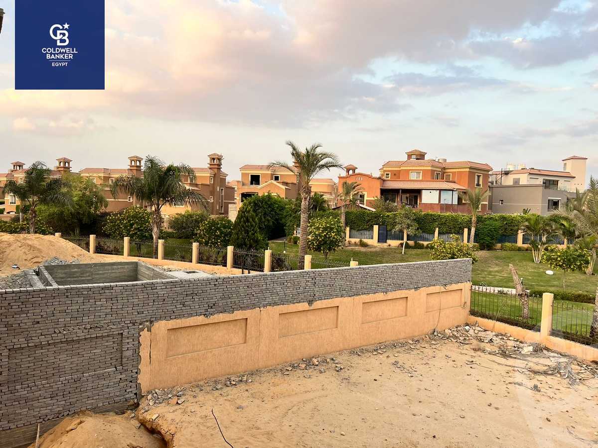 https://aqarmap.com.eg/ar/listing/4343108-for-sale-cairo-new-cairo-compounds-les-rois