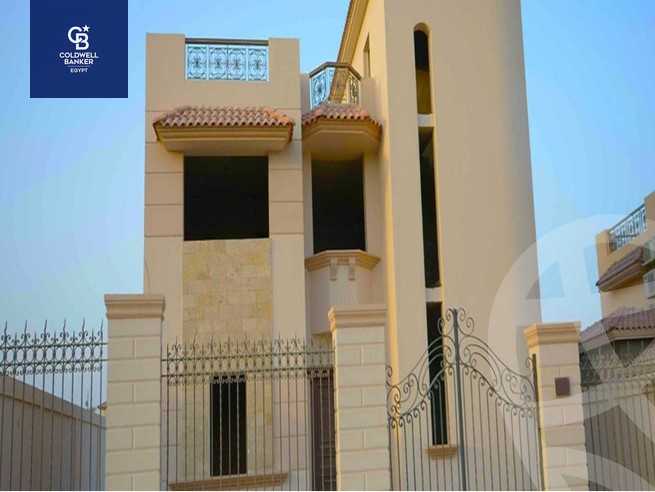 https://aqarmap.com.eg/ar/listing/4356428-for-sale-cairo-el-sheikh-zayed-city-compounds-in-sheikh-zayed-royal-city