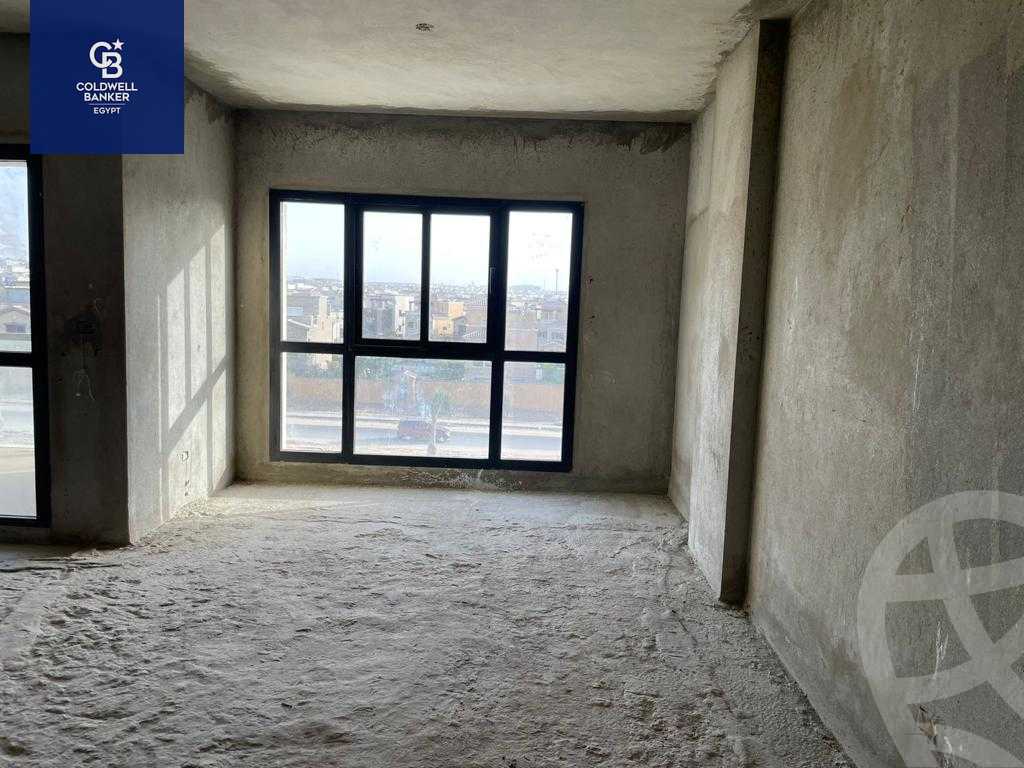 https://aqarmap.com.eg/en/listing/4524799-for-sale-cairo-new-cairo-compounds-kmbwnd-sky-kwndwz-swdyk-villette