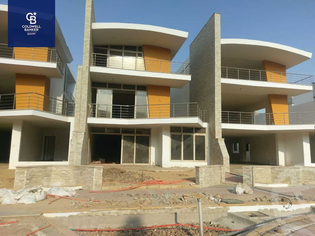https://aqarmap.com.eg/ar/listing/4584432-for-sale-cairo-new-cairo-compounds-life-view
