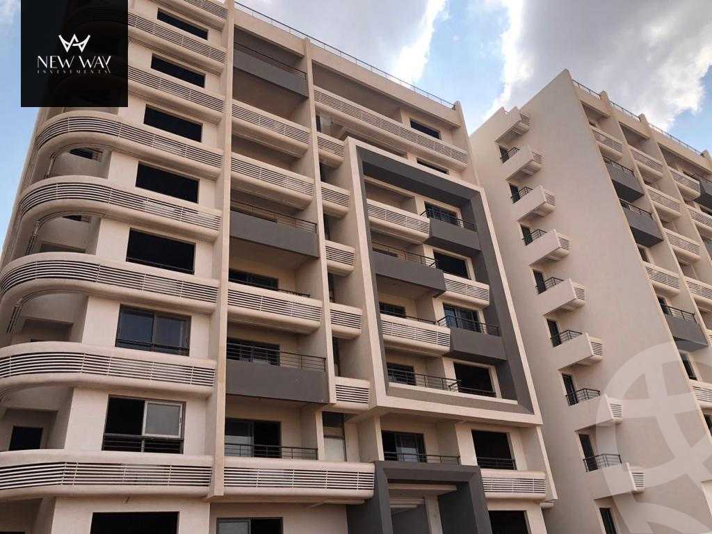https://aqarmap.com.eg/ar/listing/3966065-for-sale-cairo-new-administrative-capital-r7-bwrdwwk