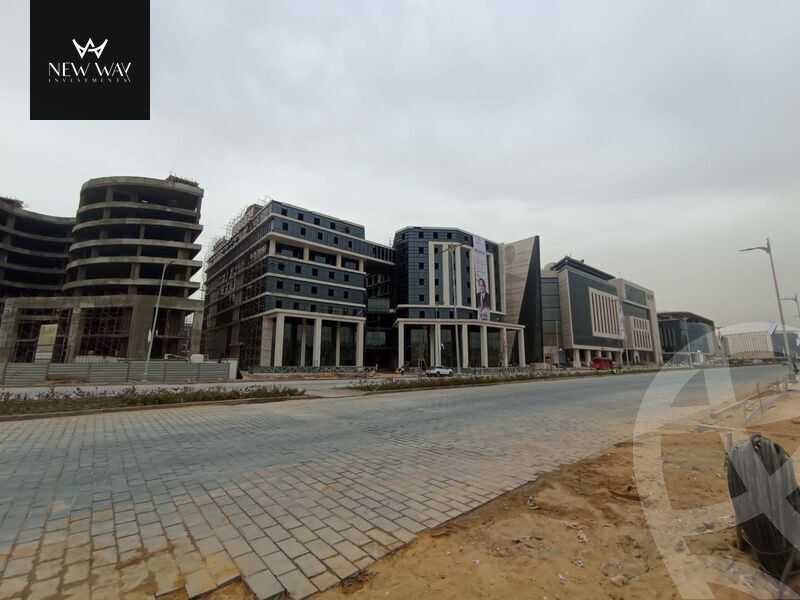 https://aqarmap.com.eg/ar/listing/4381111-for-sale-cairo-new-administrative-capital-al-hay-al-maly-sksty-mwl-bzns-brk-al-borouj-misr