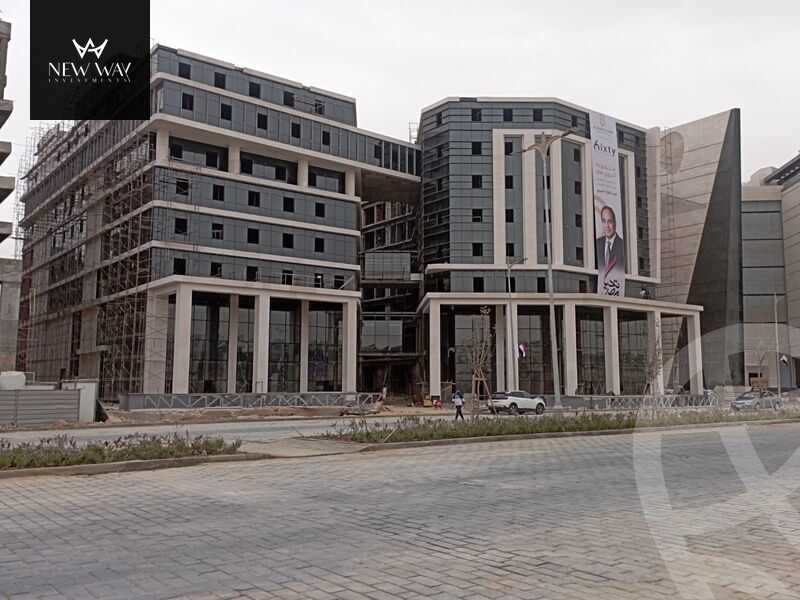https://aqarmap.com.eg/ar/listing/4381111-for-sale-cairo-new-administrative-capital-al-hay-al-maly-sksty-mwl-bzns-brk-al-borouj-misr