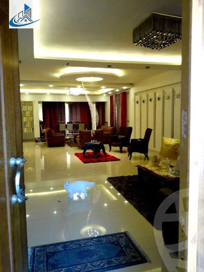 https://aqarmap.com.eg/ar/listing/3786036-for-sale-cairo-6th-of-october-garb-someed-neighborhood-5th