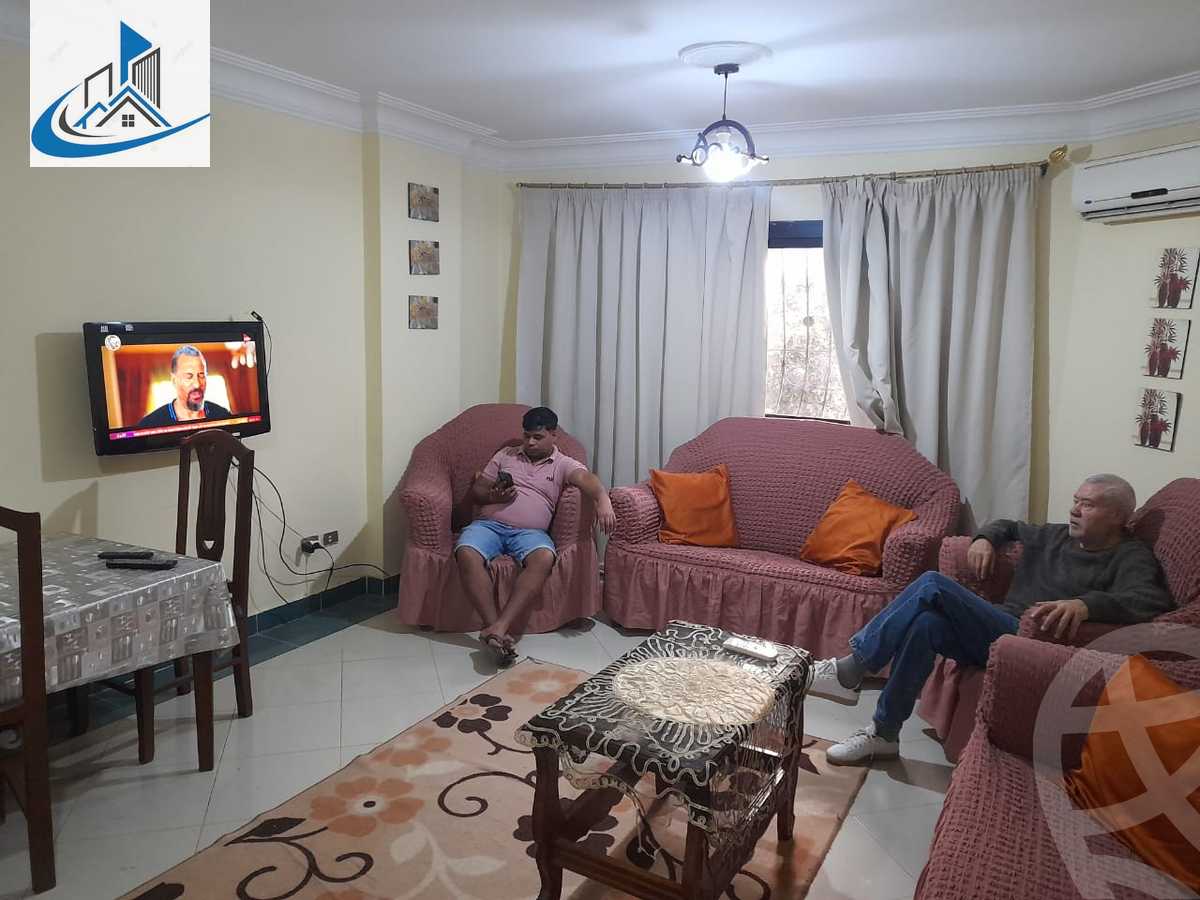 https://aqarmap.com.eg/en/listing/3949618-for-rent-cairo-6th-of-october-featured-neighborhood-el-motamayez-neighborhood-abd-el-moneim-riad-st