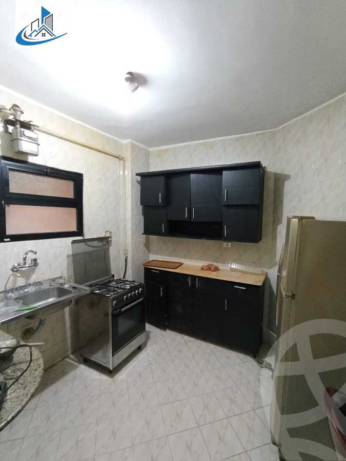 https://aqarmap.com.eg/en/listing/3949639-for-rent-cairo-6th-of-october-featured-neighborhood-el-motamayez-neighborhood-abd-el-moneim-riad-st
