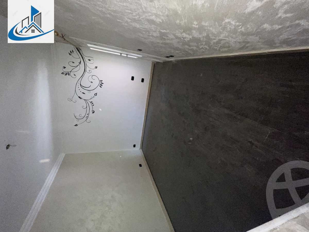 https://aqarmap.com.eg/en/listing/3956195-for-rent-cairo-6th-of-october-featured-neighborhood-el-motamayez-neighborhood-abd-el-moneim-riad-st