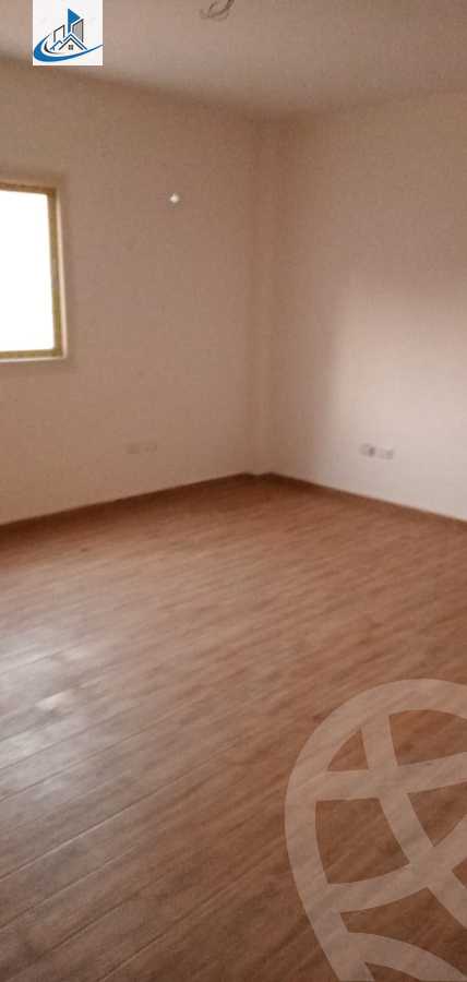 https://aqarmap.com.eg/ar/listing/4283192-for-rent-cairo-6th-of-october-featured-neighborhood-first-touristic-village-al-lewaa-mohammed-ezzat-el-zyadi-st