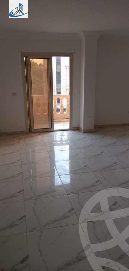 https://aqarmap.com.eg/ar/listing/4283192-for-rent-cairo-6th-of-october-featured-neighborhood-first-touristic-village-al-lewaa-mohammed-ezzat-el-zyadi-st