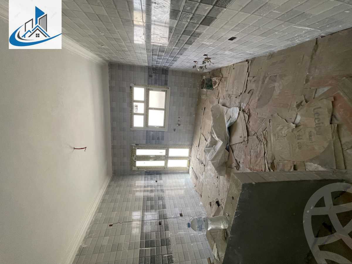 https://aqarmap.com.eg/ar/listing/4303948-for-sale-cairo-6th-of-october-featured-neighborhood-sixth-touristic-village-sameh-gado-st