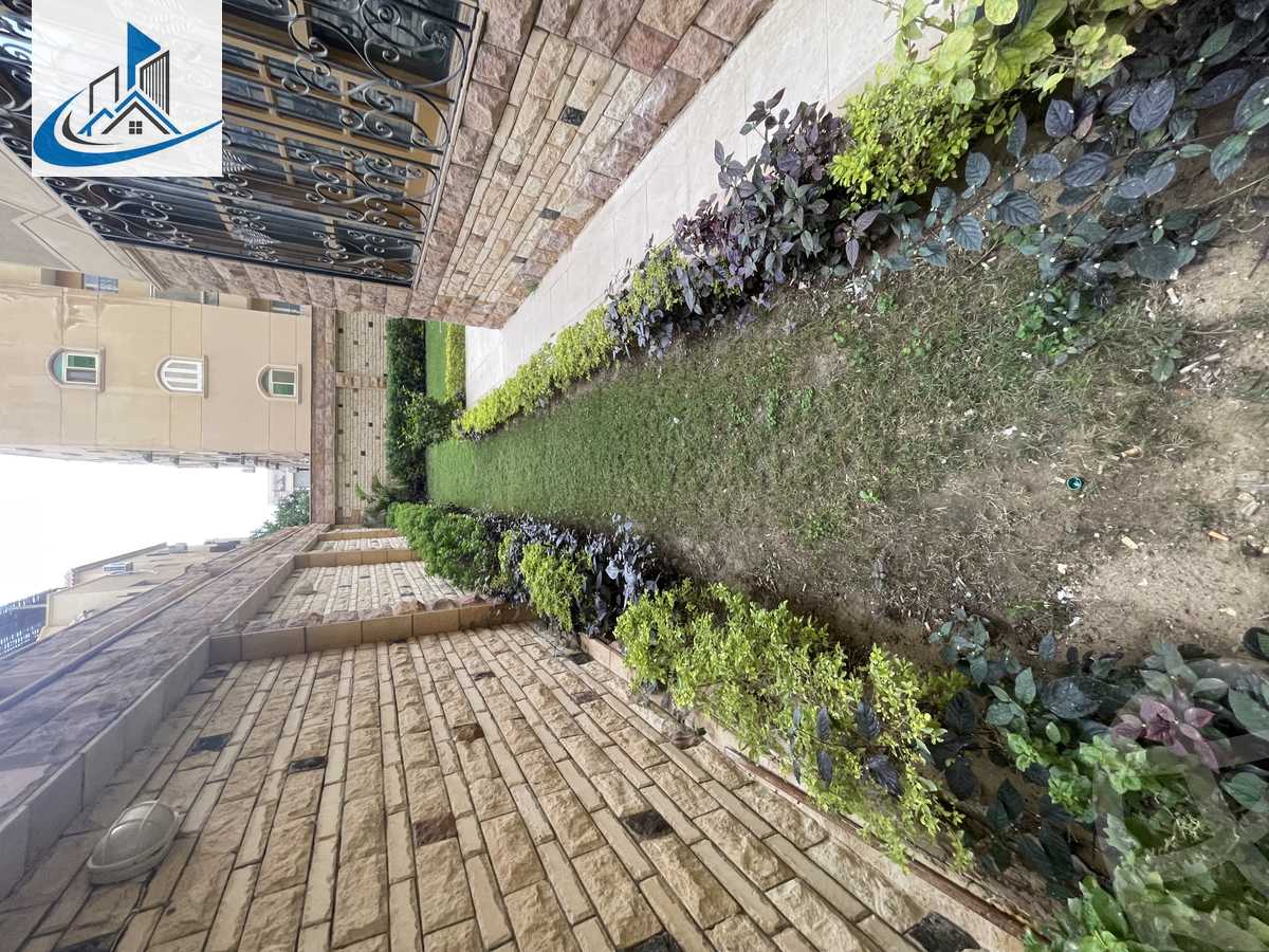 https://aqarmap.com.eg/ar/listing/4343937-for-rent-cairo-6th-of-october-featured-neighborhood-sixth-touristic-village-sameh-gado-st