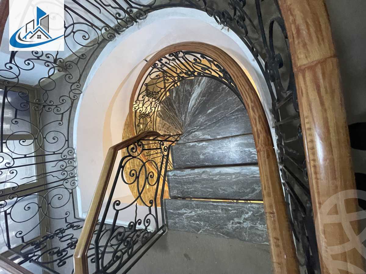 https://aqarmap.com.eg/ar/listing/4343937-for-rent-cairo-6th-of-october-featured-neighborhood-sixth-touristic-village-sameh-gado-st