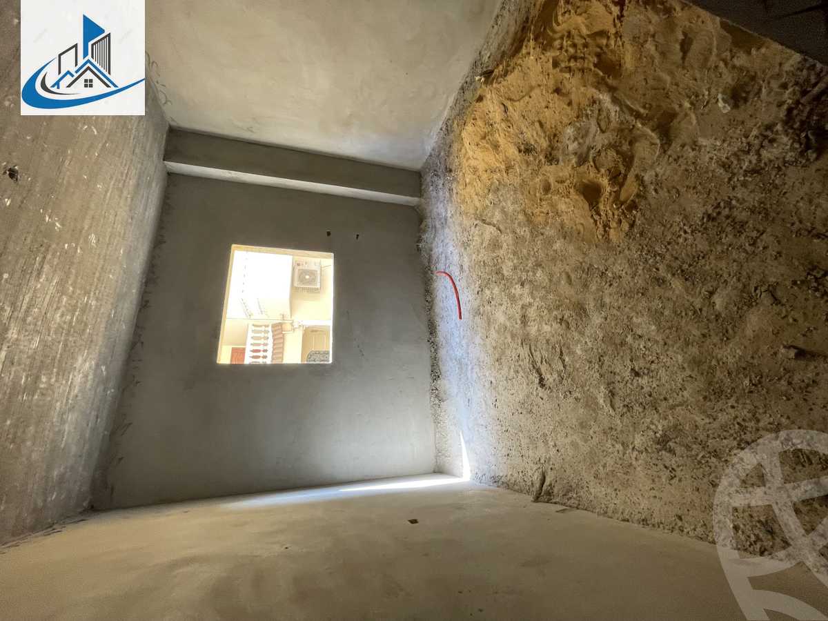 https://aqarmap.com.eg/ar/listing/4376285-for-sale-cairo-6th-of-october-featured-neighborhood-fourth-touristic-village