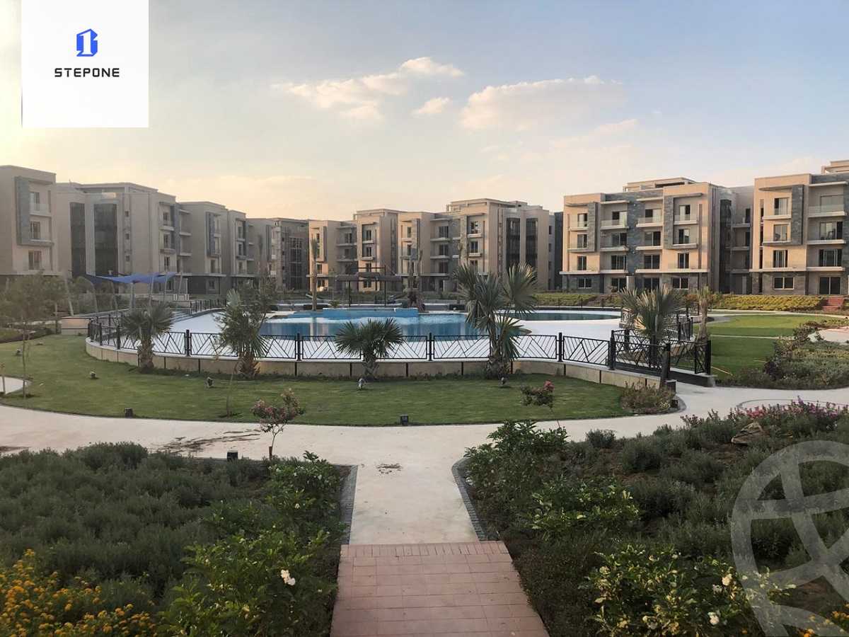 https://aqarmap.com.eg/en/listing/5594482-for-sale-cairo-new-cairo-compounds-galleria-moon-valley