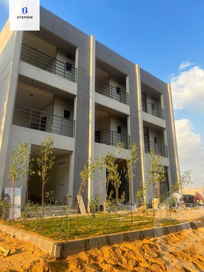 https://aqarmap.com.eg/ar/listing/4383989-for-sale-cairo-new-cairo-lmstqbl-syty-compounds-kmbwnd-mwnty-nbwlywny-rybwrtj-l-qry
