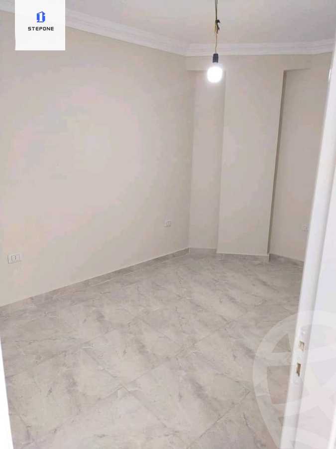 https://aqarmap.com.eg/en/listing/5220508-for-sale-cairo-new-cairo-lmstqbl-syty-compounds-rosail-city-compound-khaled-sabry-holding