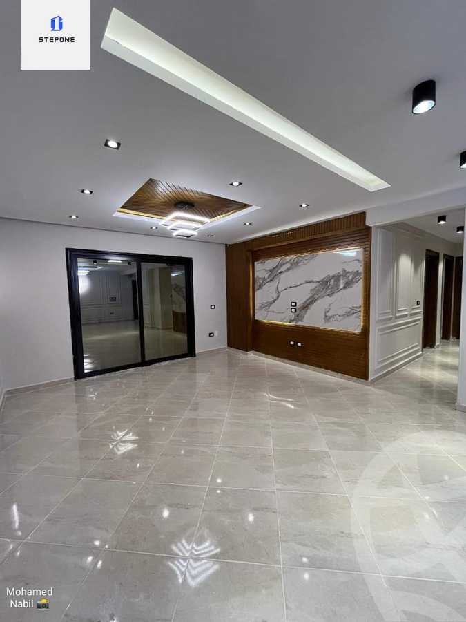 https://aqarmap.com.eg/ar/listing/5220932-for-sale-cairo-new-cairo-lmstqbl-syty-compounds-rosail-city-compound-khaled-sabry-holding