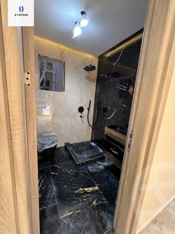 https://aqarmap.com.eg/en/listing/5517127-for-sale-cairo-new-cairo-compounds-palm-east-compound-tg