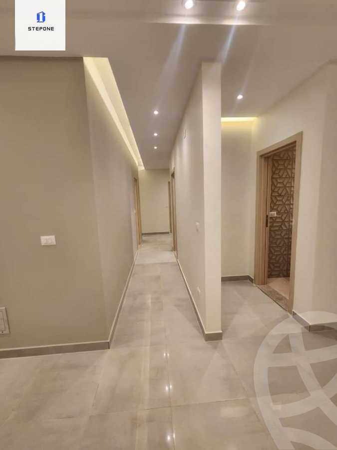 https://aqarmap.com.eg/en/listing/5539228-for-sale-cairo-new-cairo-compounds-rivali-compound-samco