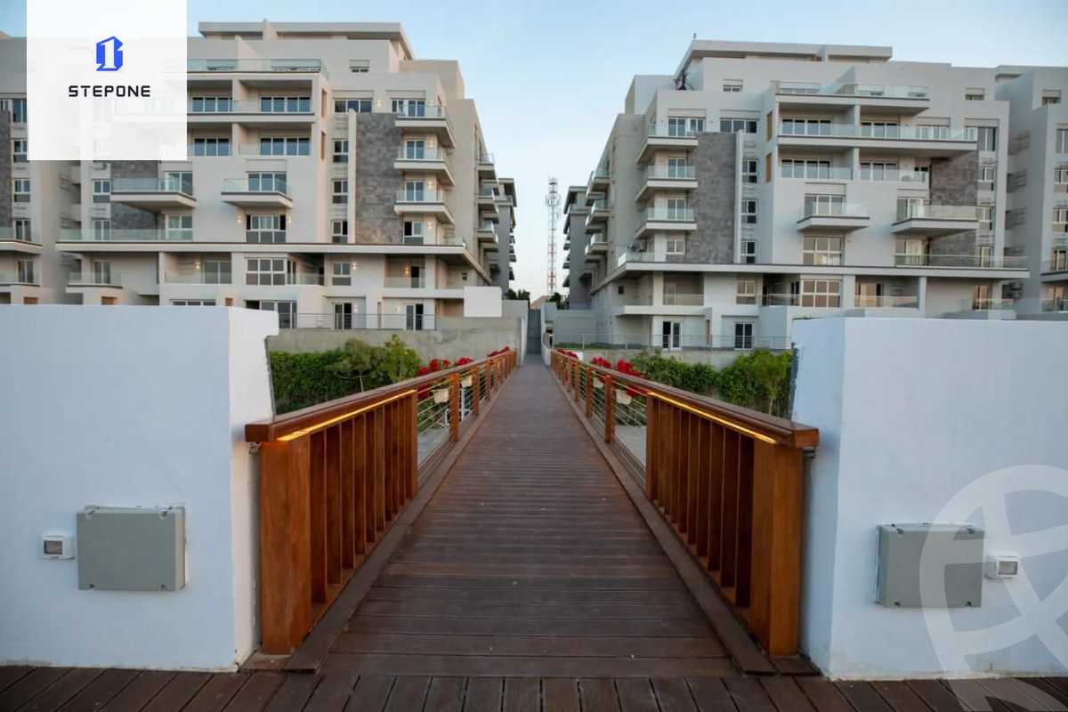 https://aqarmap.com.eg/en/listing/5548673-for-sale-cairo-new-cairo-compounds-mwntn-fyw-y-syty-club-park-mountain-view-icity