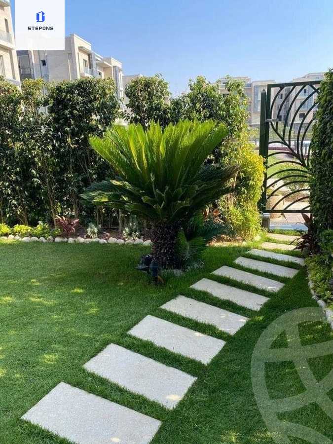 https://aqarmap.com.eg/en/listing/5575840-for-sale-cairo-new-cairo-compounds-galleria-moon-valley