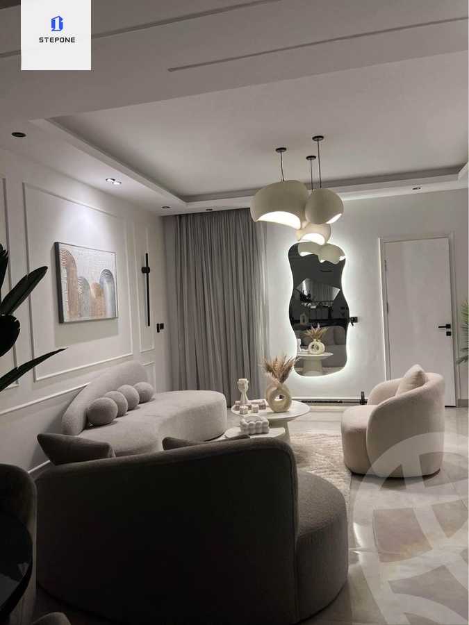 https://aqarmap.com.eg/en/listing/5596821-for-sale-cairo-new-cairo-compounds-hyde-park
