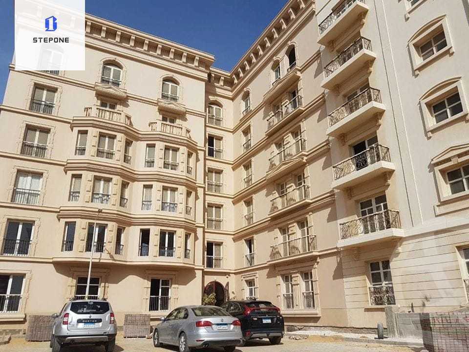 https://aqarmap.com.eg/en/listing/5596821-for-sale-cairo-new-cairo-compounds-hyde-park