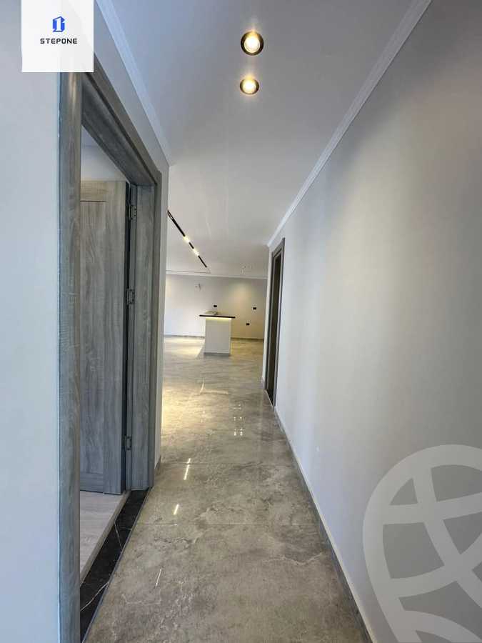 https://aqarmap.com.eg/en/listing/5923816-for-sale-cairo-new-cairo-compounds-rivali-compound-samco