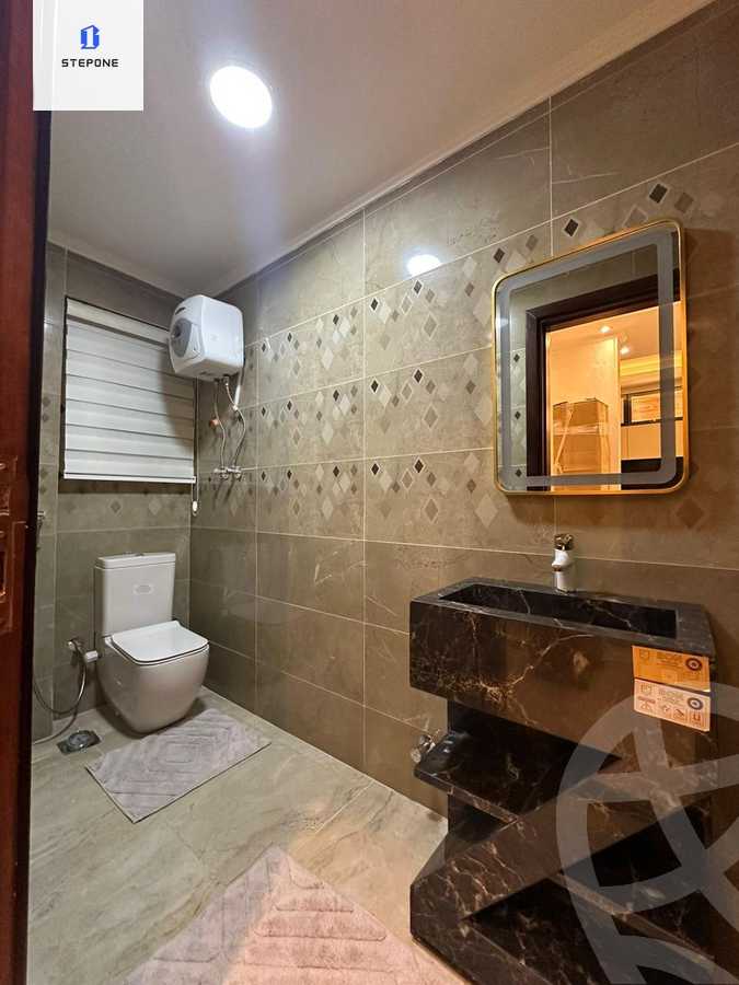 https://aqarmap.com.eg/en/listing/5924400-for-sale-cairo-new-cairo-compounds-mwrd-fq-llttwyr