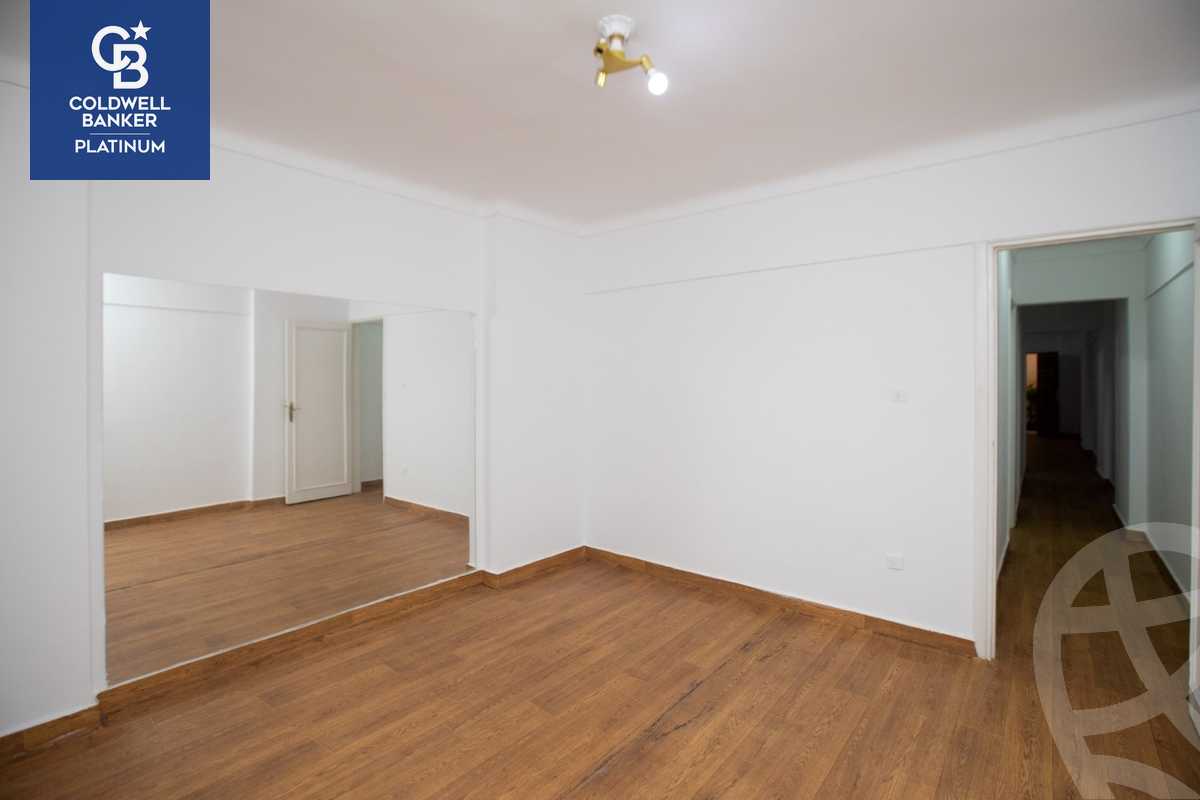 https://aqarmap.com.eg/en/listing/4014902-for-rent-alexandria-ganaklis-shr-mrtdy-bsh