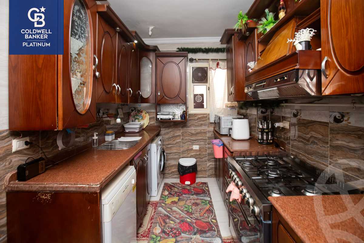 https://aqarmap.com.eg/ar/listing/4055966-for-sale-alexandria-sporting-shr-bwr-s-yd