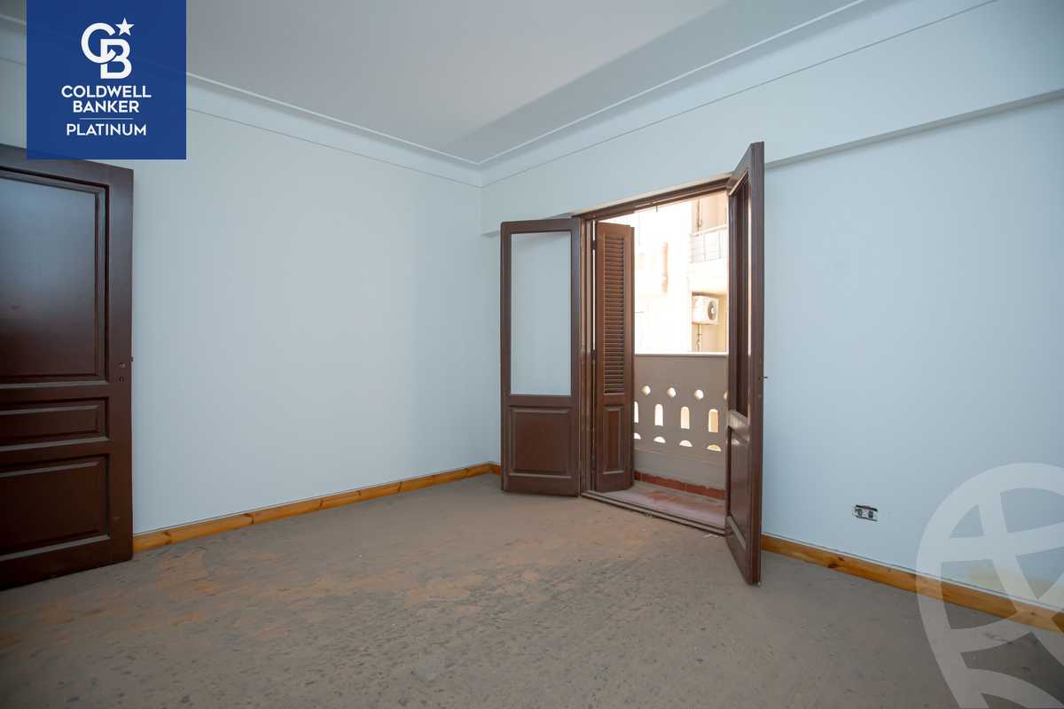 https://aqarmap.com.eg/en/listing/4129151-for-sale-alexandria-kafr-abdo-shr-lsyd-skyn-bnt-lhsyn