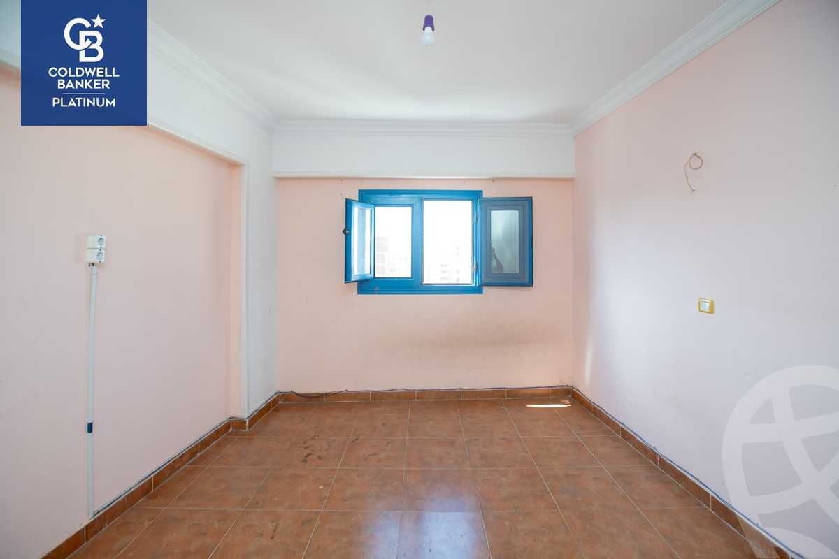 https://aqarmap.com.eg/ar/listing/4163310-for-sale-alexandria-lauran-mohammed-al-eqbal-st