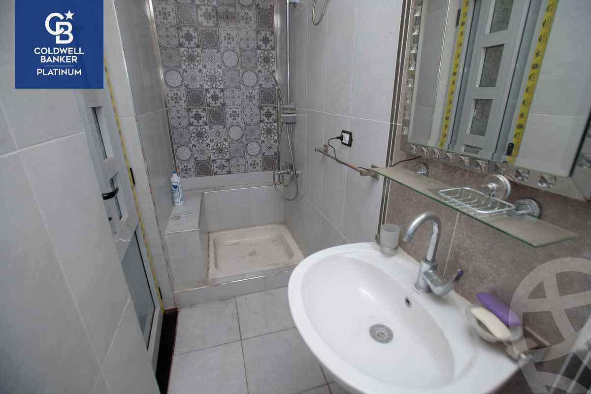 https://aqarmap.com.eg/ar/listing/4163310-for-sale-alexandria-lauran-mohammed-al-eqbal-st
