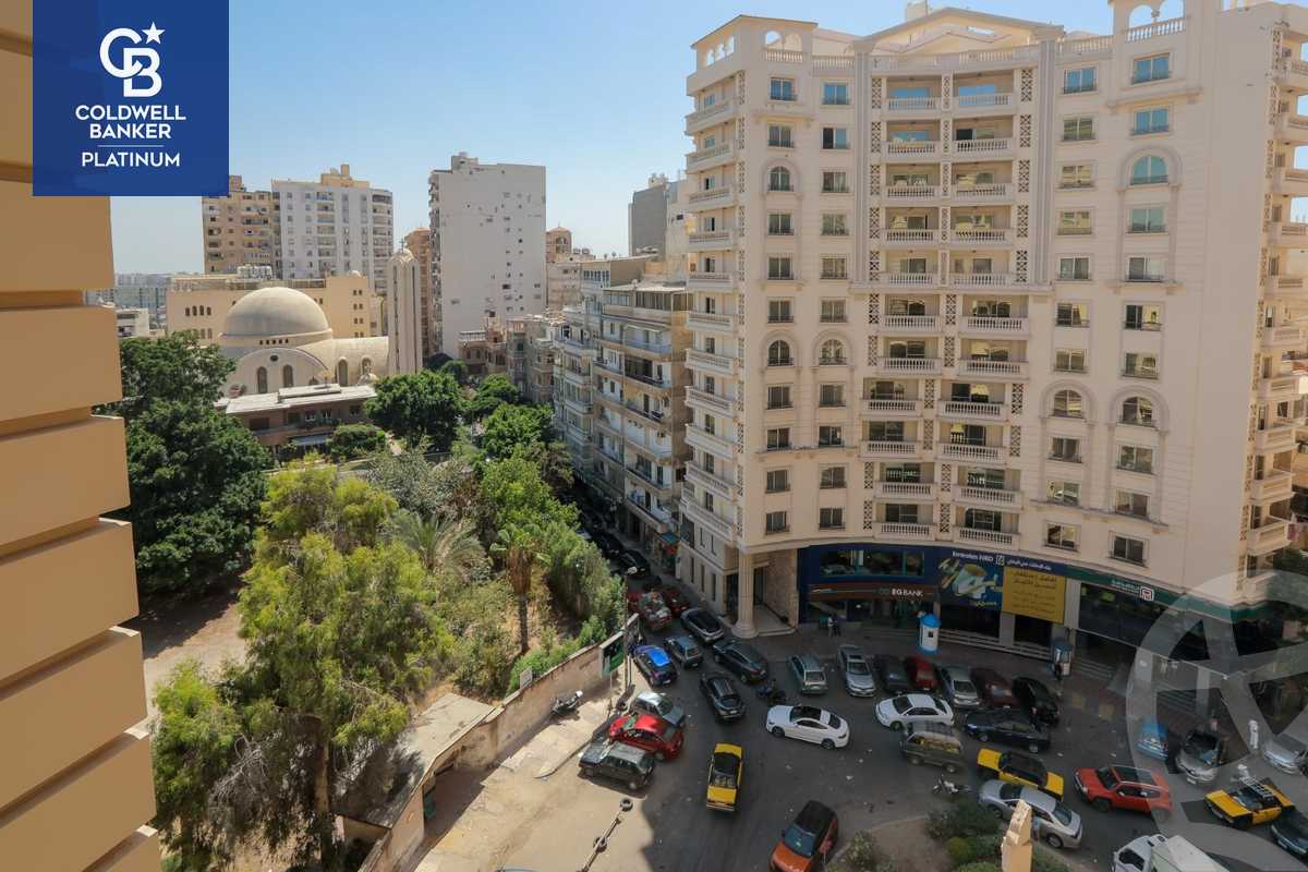 https://aqarmap.com.eg/en/listing/4168105-for-sale-alexandria-kafr-abdo-sant-giyn-st