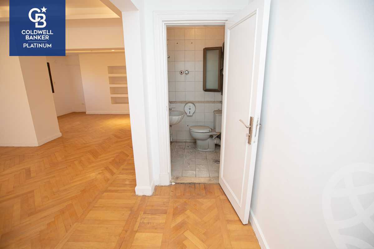 https://aqarmap.com.eg/en/listing/4232963-for-sale-alexandria-roshdy-shr-bw-qyr-tryq-lhry