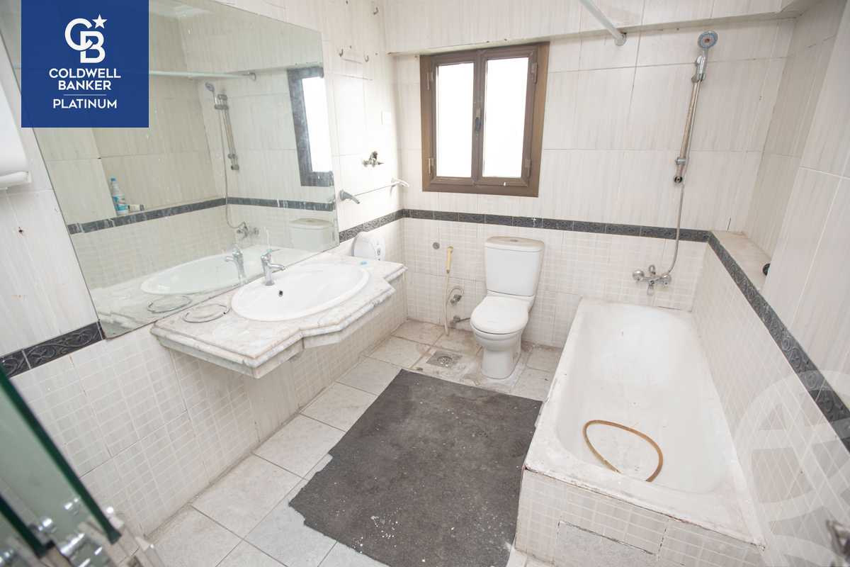 https://aqarmap.com.eg/en/listing/4232963-for-sale-alexandria-roshdy-shr-bw-qyr-tryq-lhry
