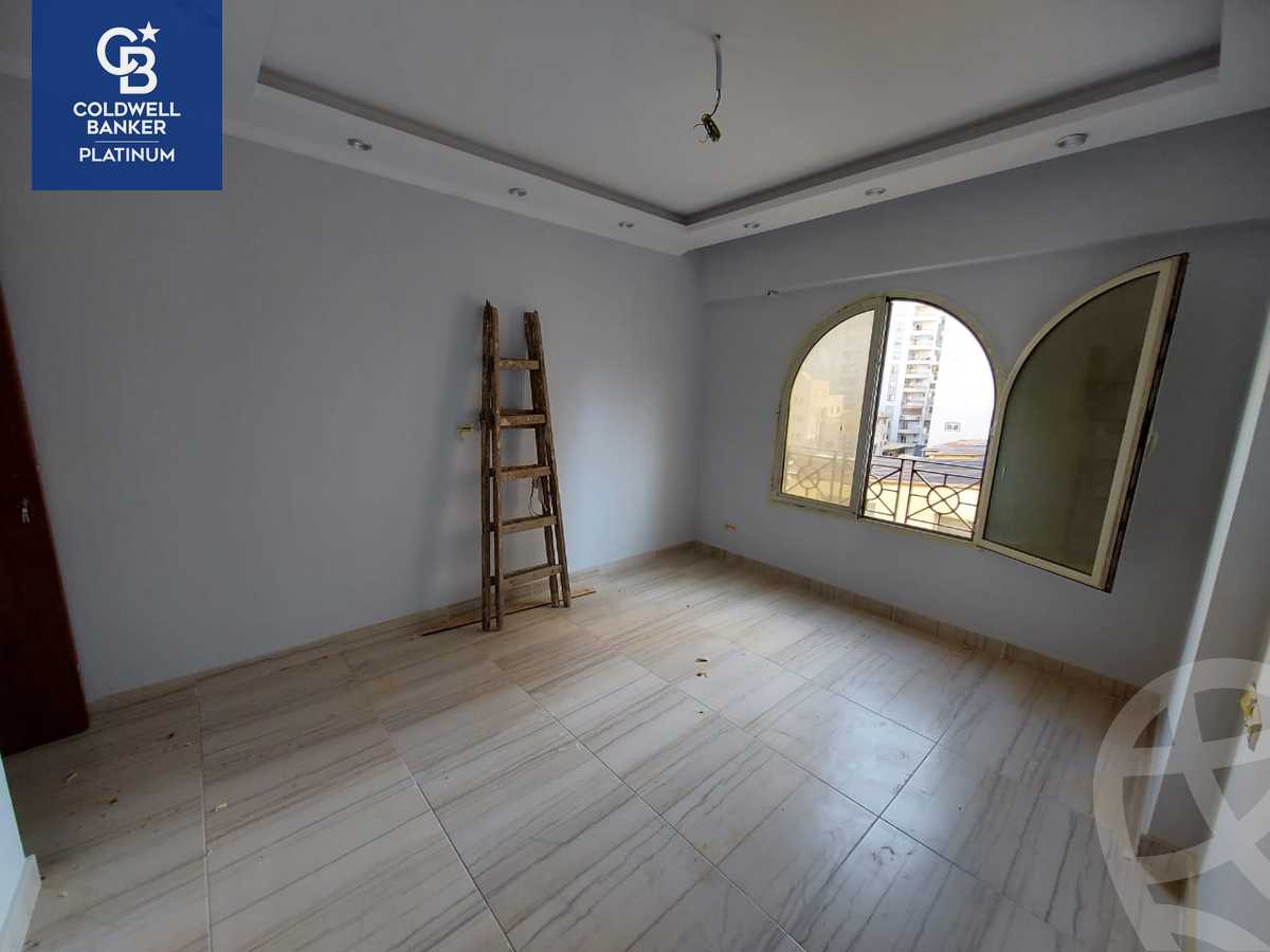 https://aqarmap.com.eg/en/listing/4259058-for-rent-alexandria-kafr-abdo-sant-giyn-st