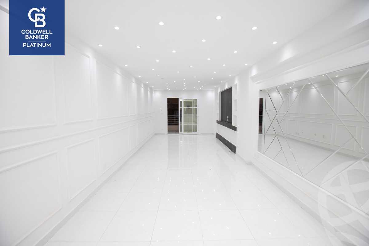 https://aqarmap.com.eg/en/listing/4271483-for-sale-alexandria-kafr-abdo-sant-giyn-st