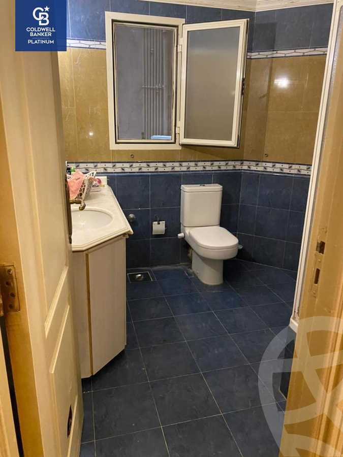 https://aqarmap.com.eg/ar/listing/4274976-for-sale-alexandria-kafr-abdo-sant-giyn-st