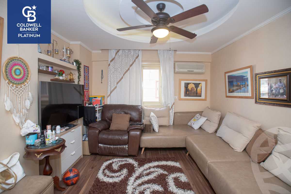 https://aqarmap.com.eg/en/listing/4282241-for-sale-alexandria-kafr-abdo-sant-square-st