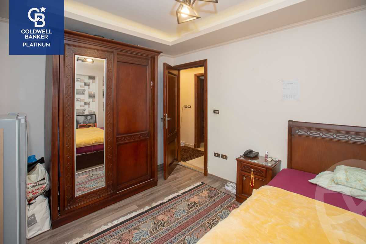 https://aqarmap.com.eg/en/listing/4282241-for-sale-alexandria-kafr-abdo-sant-square-st