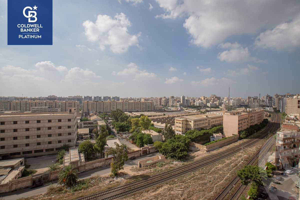 https://aqarmap.com.eg/en/listing/4282241-for-sale-alexandria-kafr-abdo-sant-square-st