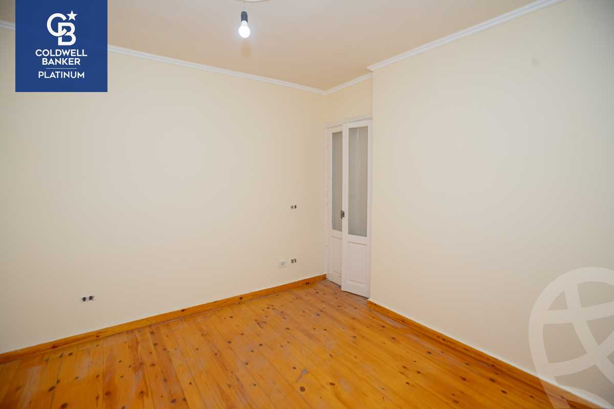 https://aqarmap.com.eg/en/listing/4293446-for-sale-alexandria-kafr-abdo-kafr-abdou-st