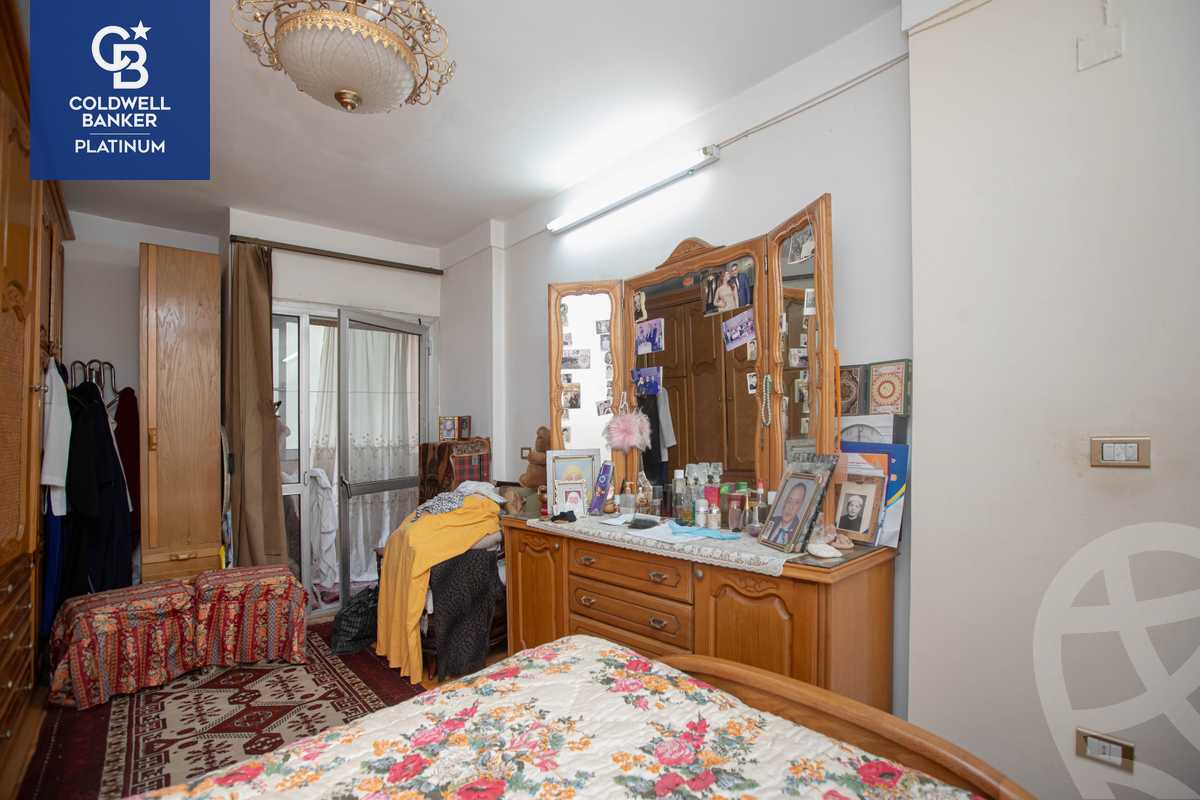https://aqarmap.com.eg/en/listing/4294012-for-sale-alexandria-smouha-victor-amanoiel-square