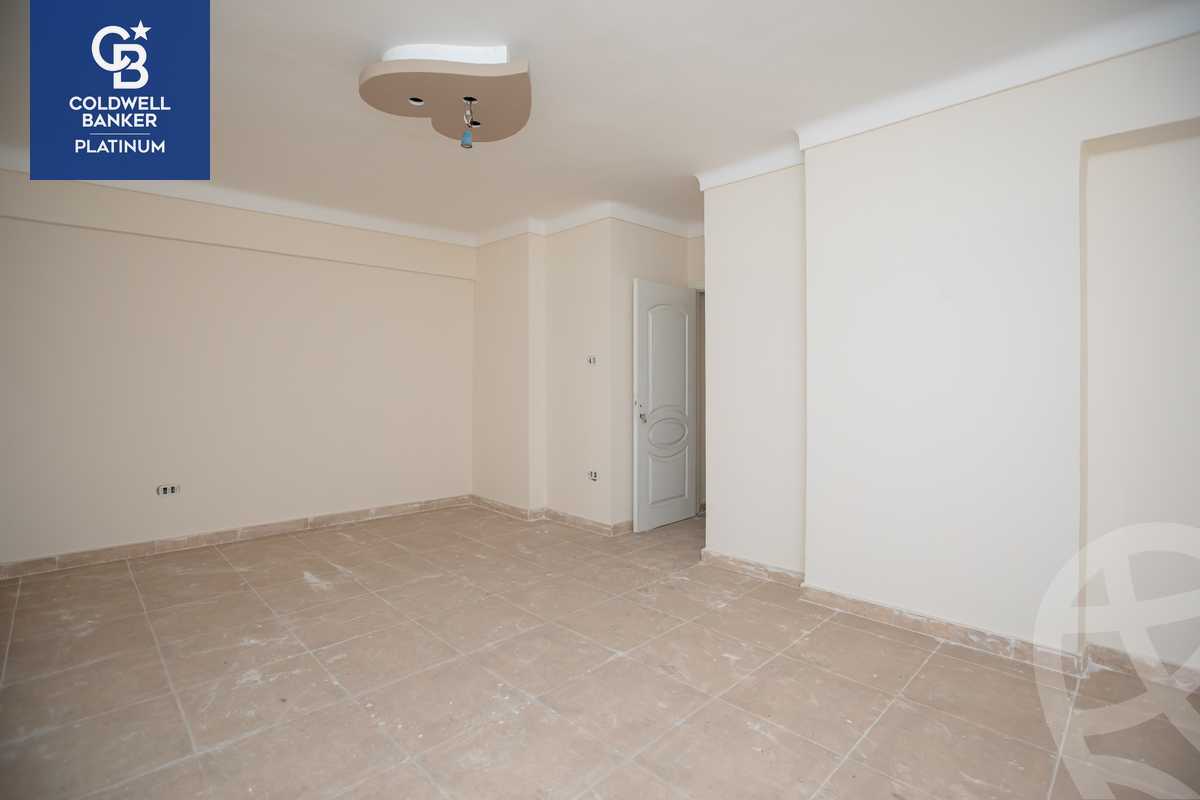 https://aqarmap.com.eg/en/listing/4345130-for-sale-alexandria-el-mandara-shr-mlk-hfny