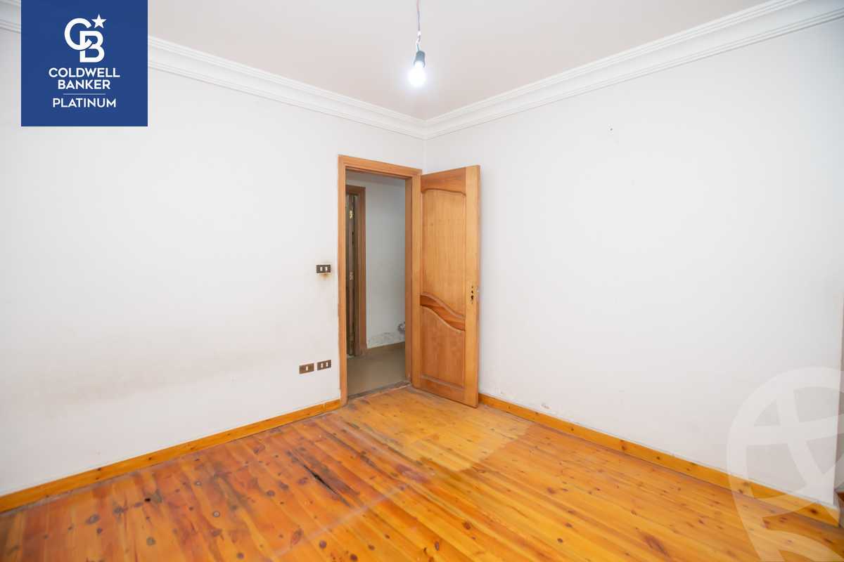 https://aqarmap.com.eg/en/listing/4348400-for-sale-alexandria-lauran-shaarawy-st