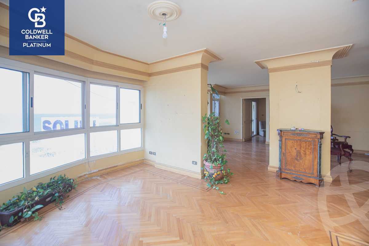 https://aqarmap.com.eg/en/listing/4379319-for-sale-alexandria-glim-shr-ljysh