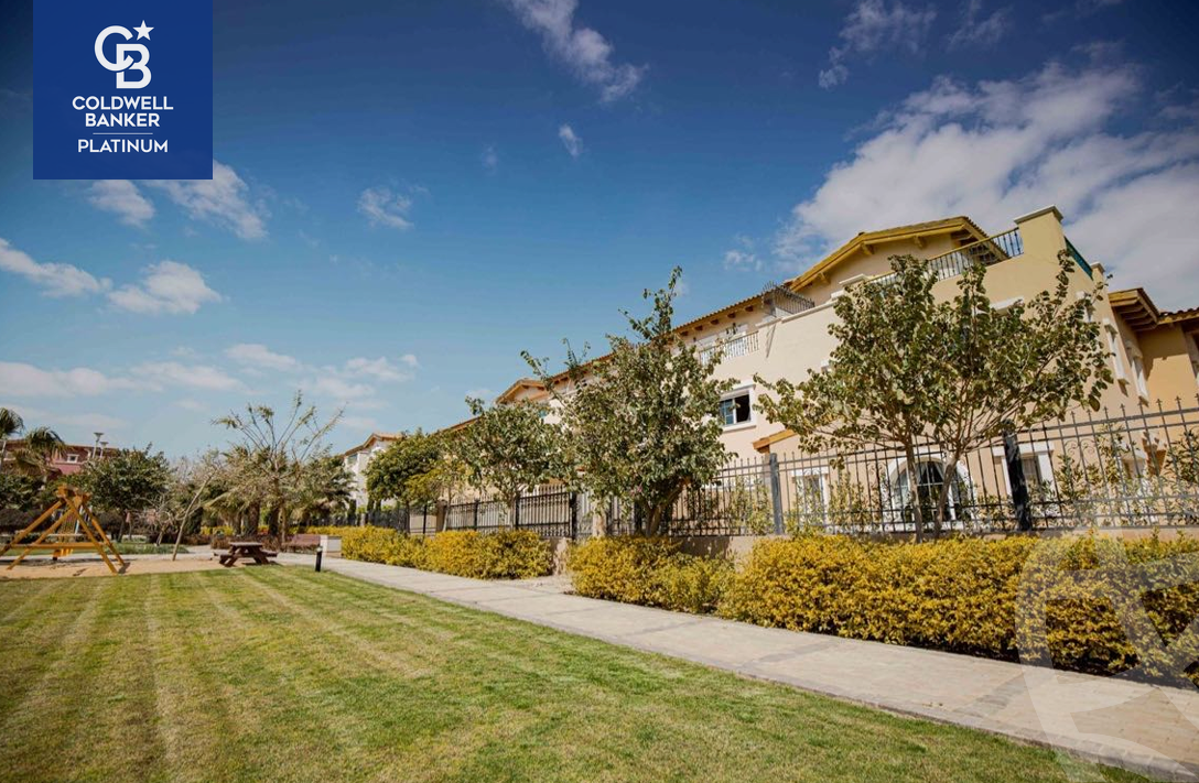 https://aqarmap.com.eg/ar/listing/4611057-for-sale-cluster-15-hyde-park