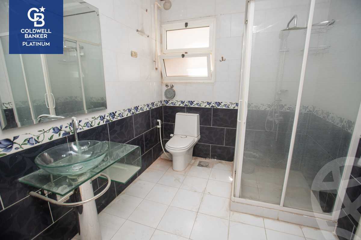 https://aqarmap.com.eg/en/listing/4900721-for-sale-alexandria-kafr-abdo-kafr-abdou-st